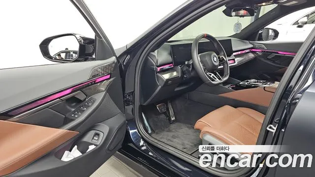 BMW i5 — Фото автомобиля 8