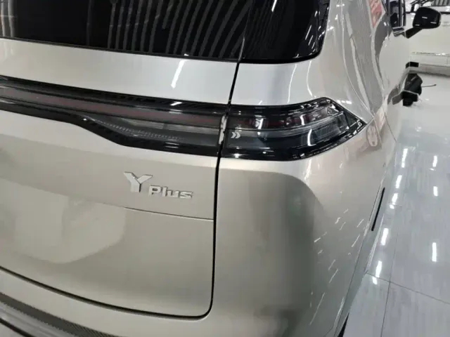 GAC Aion Y — Фото автомобиля 7