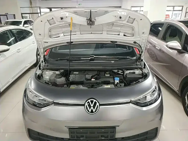 Volkswagen ID.3 — Фото автомобиля 19