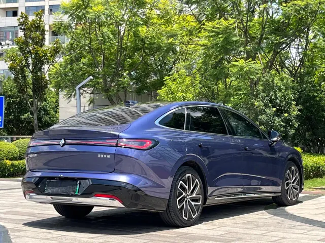 Baojun Xiangjing — Фото автомобиля 7
