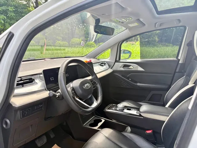 Geely Geometry E Firefly — Фото автомобиля 12