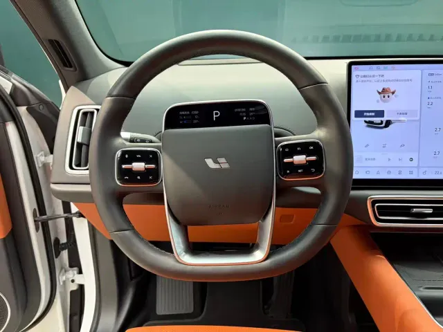 Li Auto Li Auto L6 2025 Max Smart Renewal Edition — Фото автомобиля 5