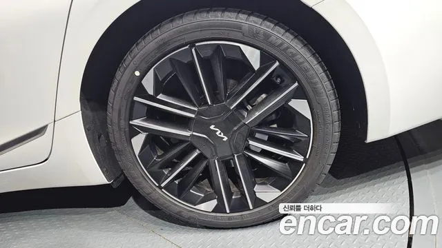 Kia K8 The New K8 — Фото автомобиля 6