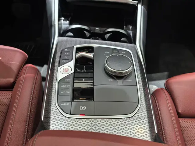 BMW 3 Series — Фото автомобиля 8