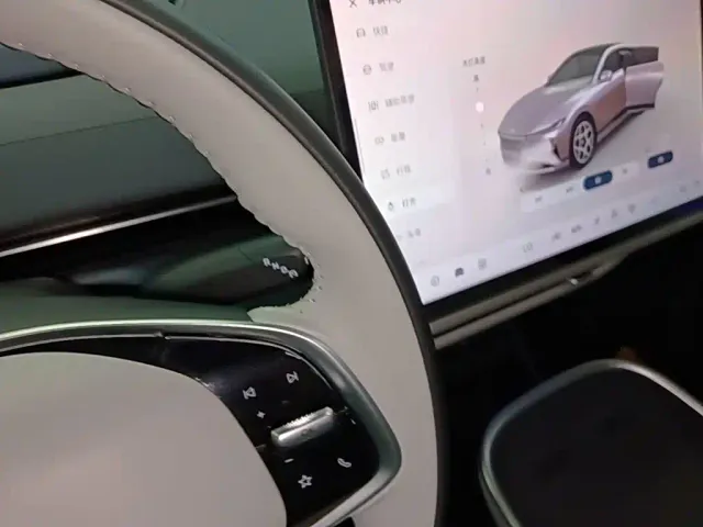 Changan Qiyuan A07 — Фото автомобиля 13