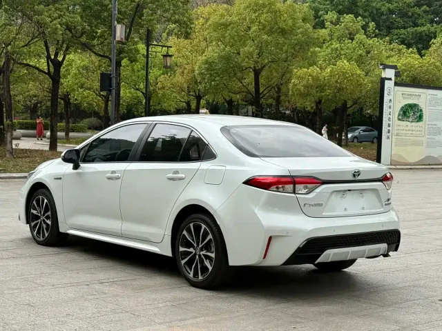Toyota Levin — Фото автомобиля 11