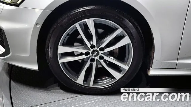 Audi A6 40 TDI quattro Premium — Фото автомобиля 5