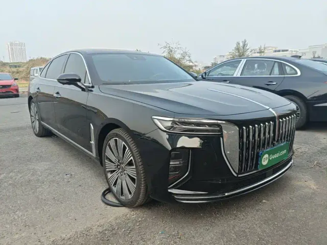 Hongqi H9 — Фото автомобиля 3