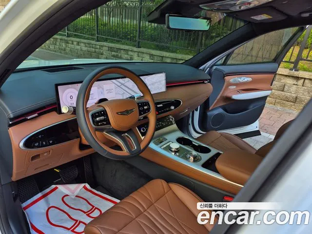 Genesis GV70 2.5T Бензин AWD — Фото автомобиля 7