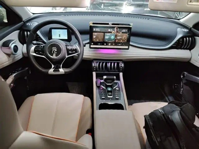BYD Yuan PLUS — Фото автомобиля 9