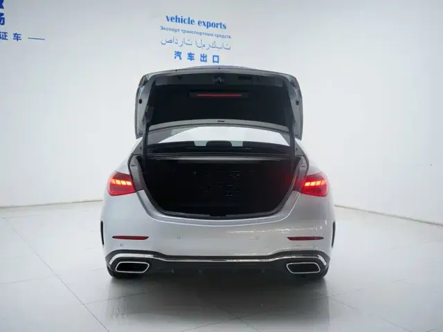 Mercedes-Benz C-Class — Фото автомобиля 8