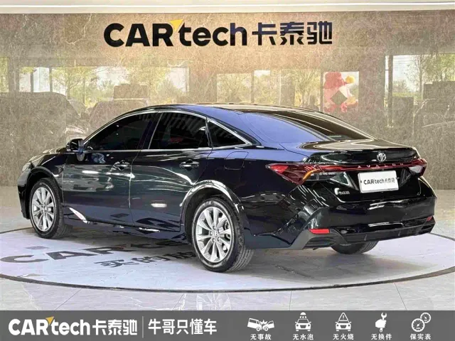 Toyota Avalon — Фото автомобиля 6
