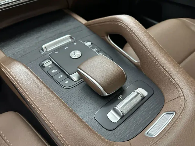 Mercedes-Benz GLE-Class — Фото автомобиля 19