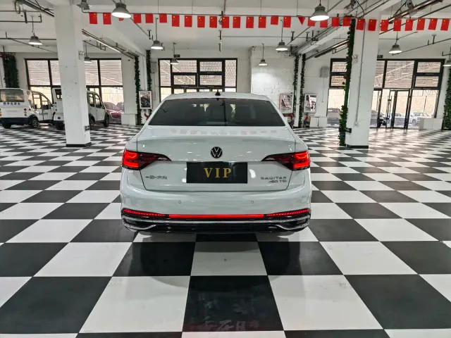 Volkswagen Sagitar — Фото автомобиля 8