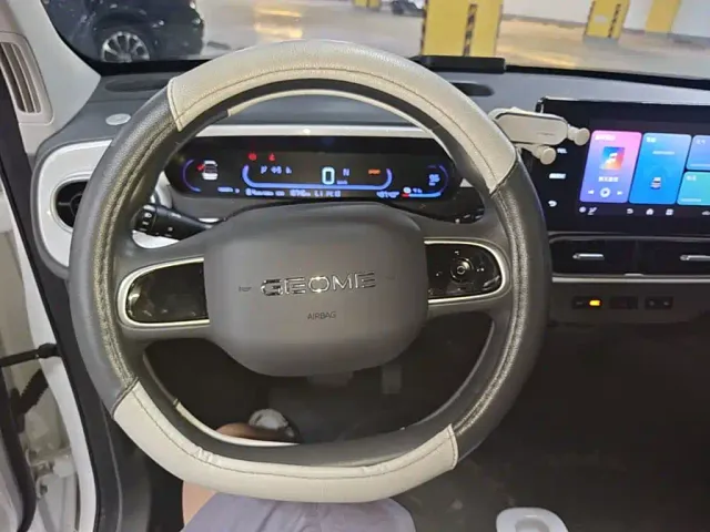 Geely Panda — Фото автомобиля 10