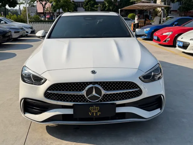 Mercedes-Benz C-Class — Фото автомобиля 2