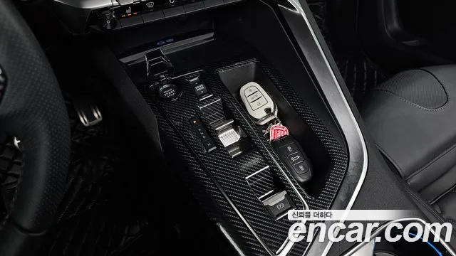 Peugeot 5008 Generation 2 — Фото автомобиля 12
