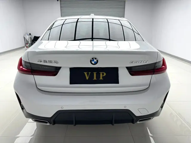 BMW 3 Series — Фото автомобиля 5