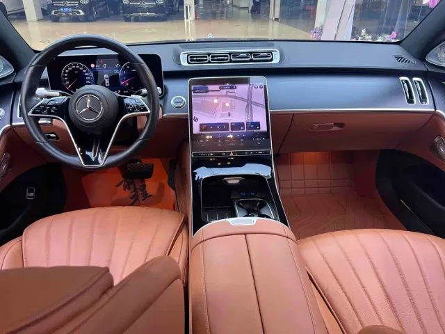 Mercedes-Benz S-Class — Фото автомобиля 20