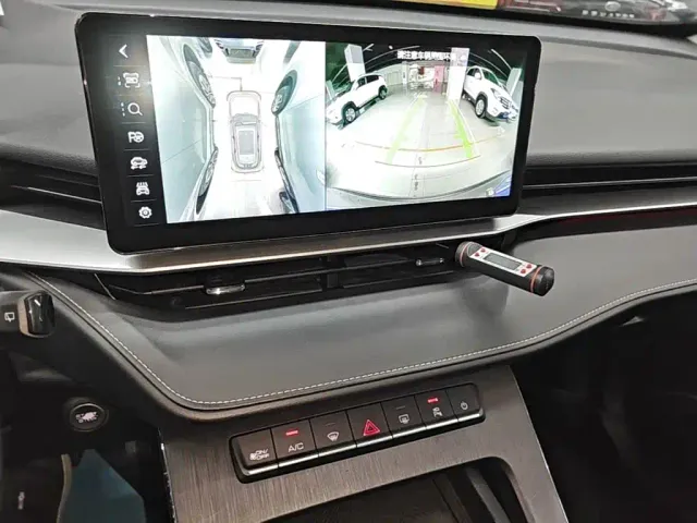 Haval H6 — Фото автомобиля 12
