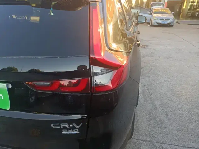 Honda CR-V — Фото автомобиля 7