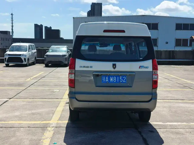 Jinbei New Hiace X30L — Фото автомобиля 6