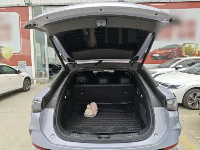 BYD Sealion 07 EV — Фото автомобиля 18