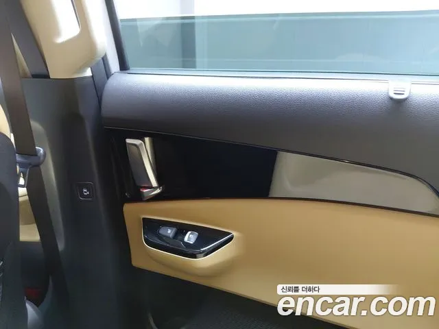 Kia Canival Carnival 4 поколение Бензин 9 мест Noblesse — Фото автомобиля 19