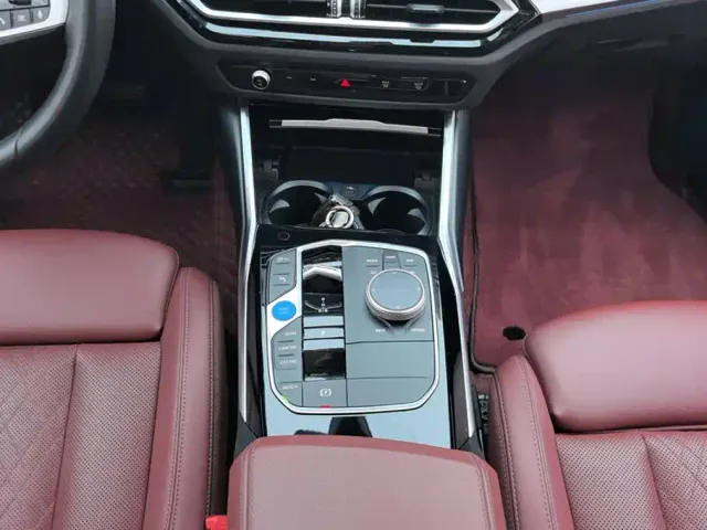 BMW i3 — Фото автомобиля 16