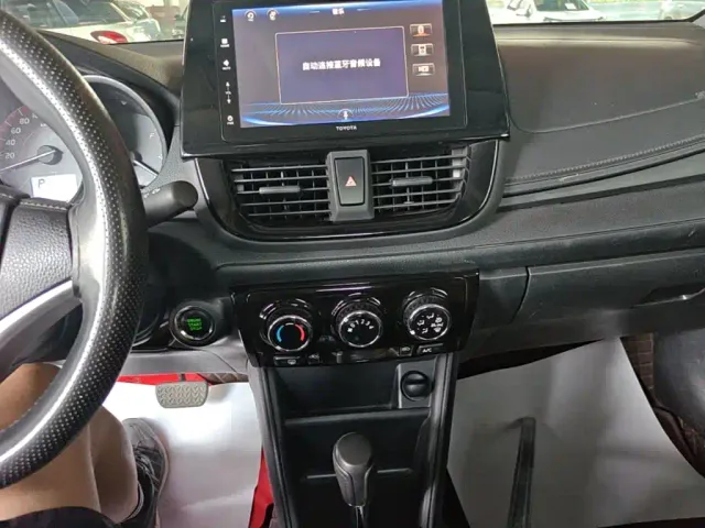 Toyota Vios — Фото автомобиля 12