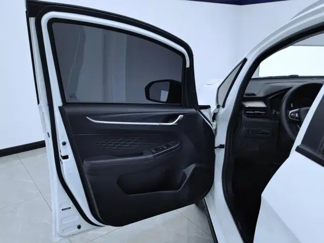 Geely Vision X3 — Фото автомобиля 7