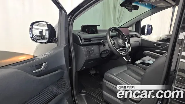 Hyundai Staria — Фото автомобиля 10