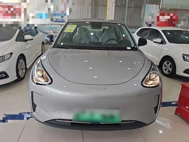 Geely Starry Wish — Фото автомобиля 2