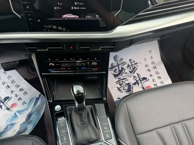 Volkswagen Passat — Фото автомобиля 13