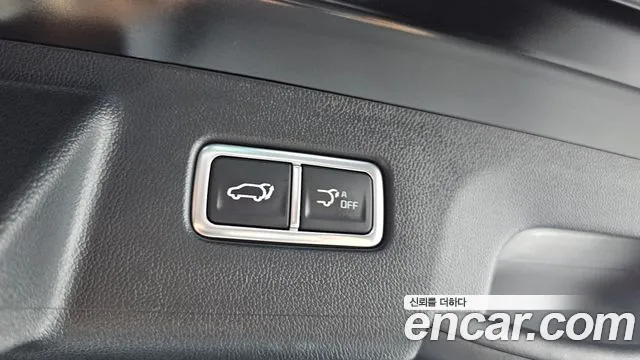 Kia Sorento Новый Sorento 4 поколение Бензин 2.5T 2WD — Фото автомобиля 29