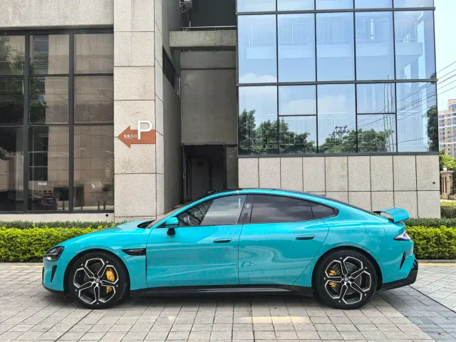 Xiaomi SU7 — Фото автомобиля 4