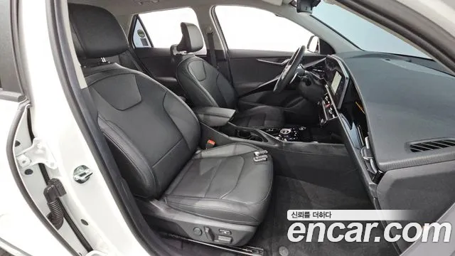 Kia Niro All Niro EV Air — Фото автомобиля 11