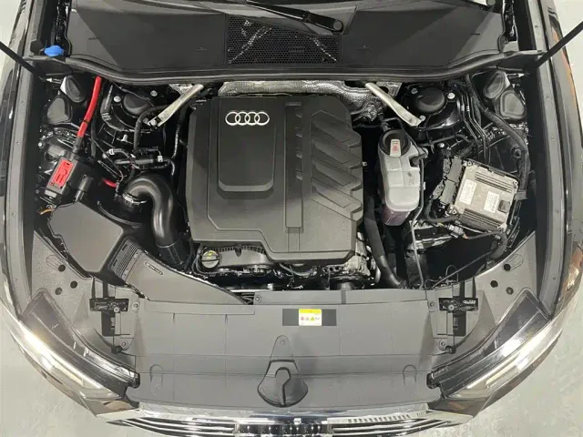 Audi A6L — Фото автомобиля 12