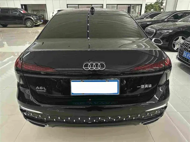 Audi A6L — Фото автомобиля 20