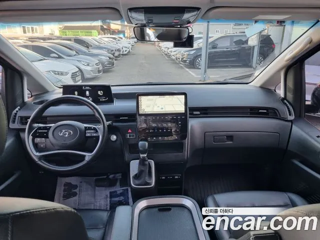 Hyundai Staria — Фото автомобиля 13