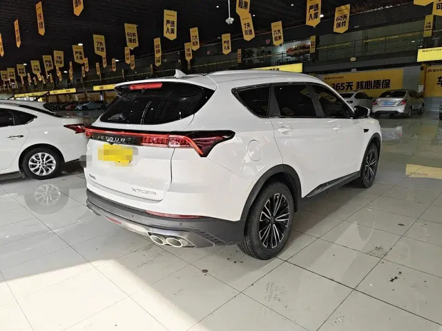 Jetour X70 Plus — Фото автомобиля 10