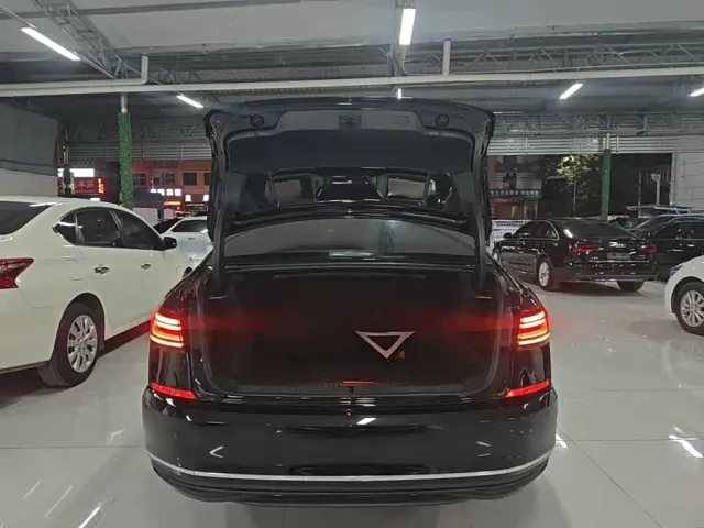 Volkswagen Passat — Фото автомобиля 18