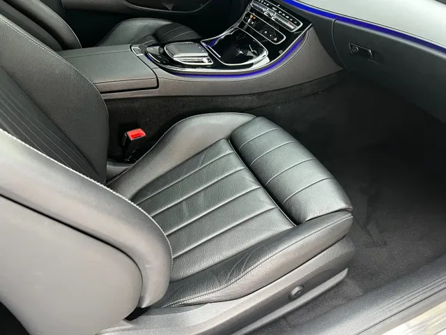 Mercedes-Benz E-Class — Фото автомобиля 22