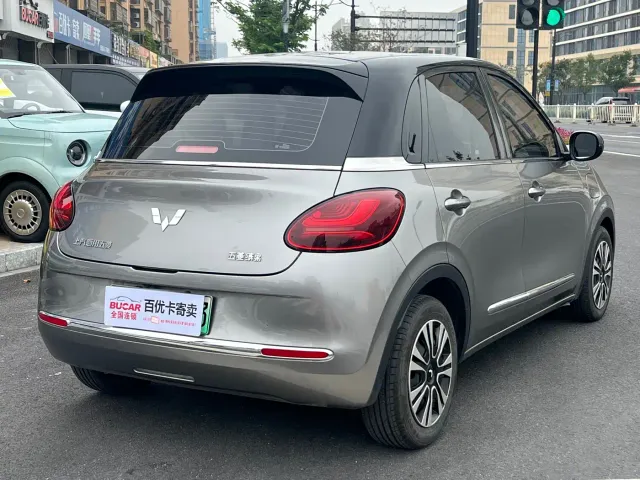 Wuling Bingo — Фото автомобиля 4