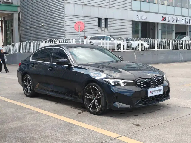 BMW 3 Series — Фото автомобиля 2