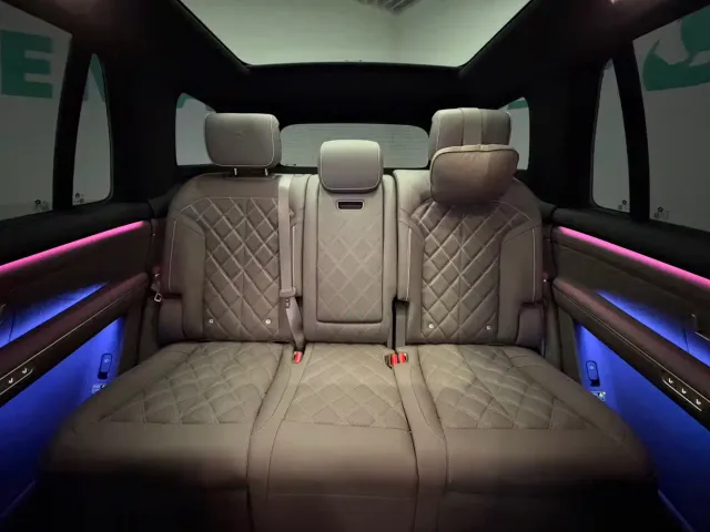 Nio ES8 — Фото автомобиля 15