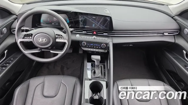 Hyundai Avante CN7 — Фото автомобиля 7