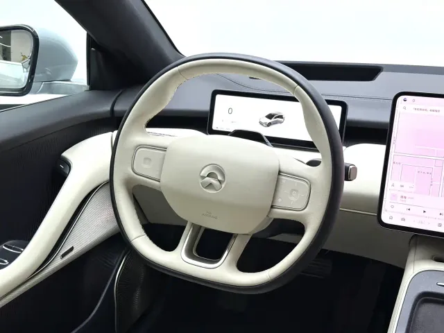 Nio ET5 Touring — Фото автомобиля 18