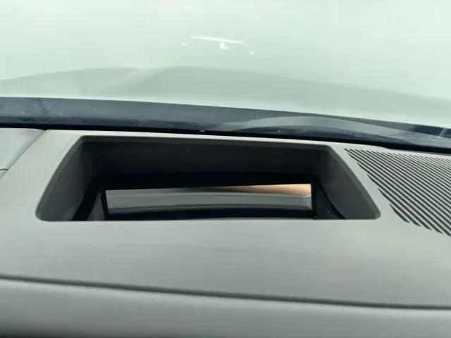 BMW 5 Series — Фото автомобиля 16