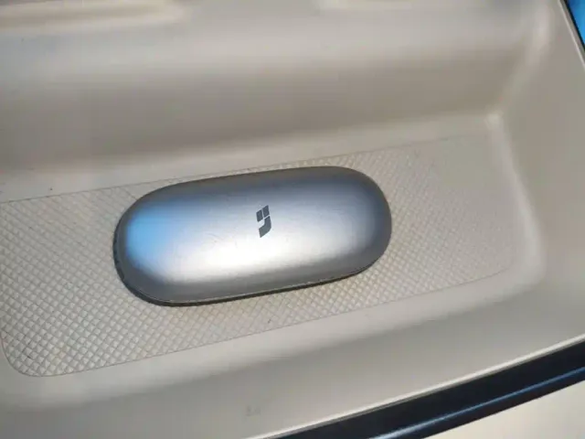 Li Auto MEGA — Фото автомобиля 8